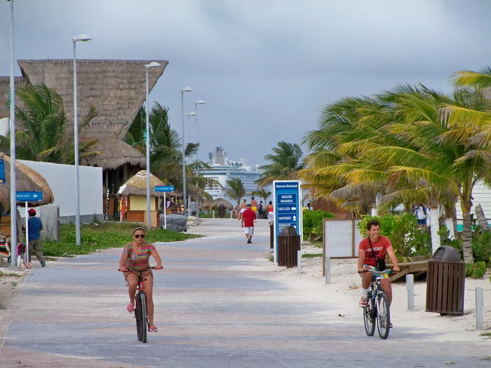 centro mahahual